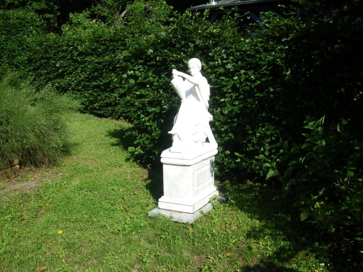 Villa Schulenburg In Putbus Auf Ruegen Luaran gambar